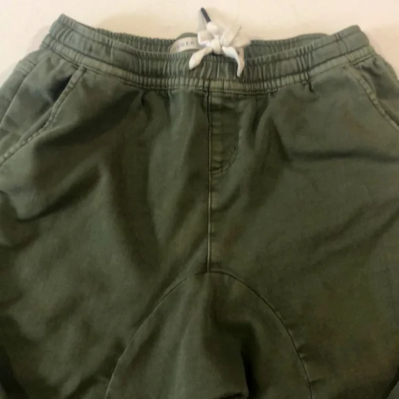 Women’s Jogger Pants - Picture 2 of 4